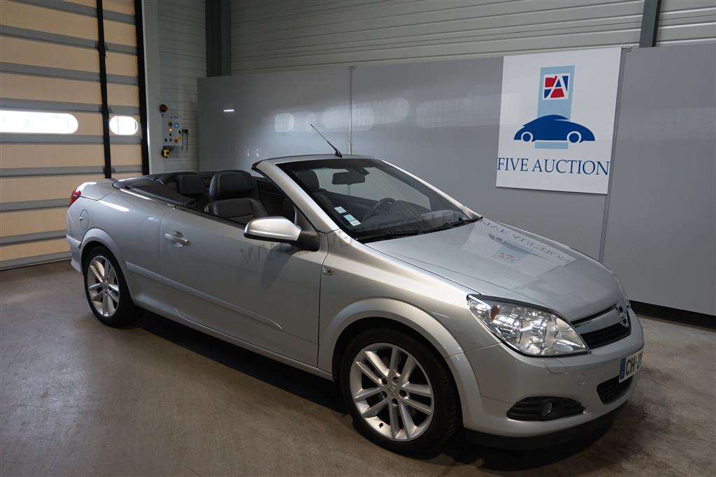 Opel astra twin top