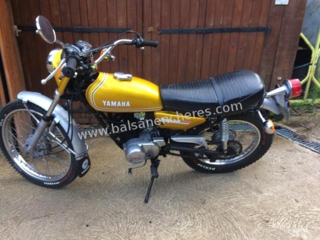 yamaha 125 old bike