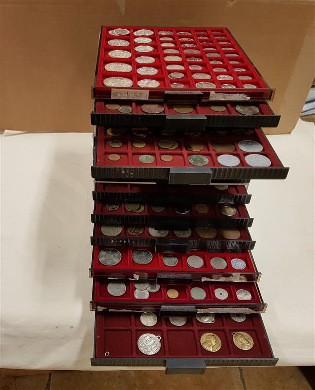 ENTIERE COLLECTION DU MEME COLLECTIONNEUR EN 14 TIROIRS / BO... VENTE DE TIMBRESPOSTE